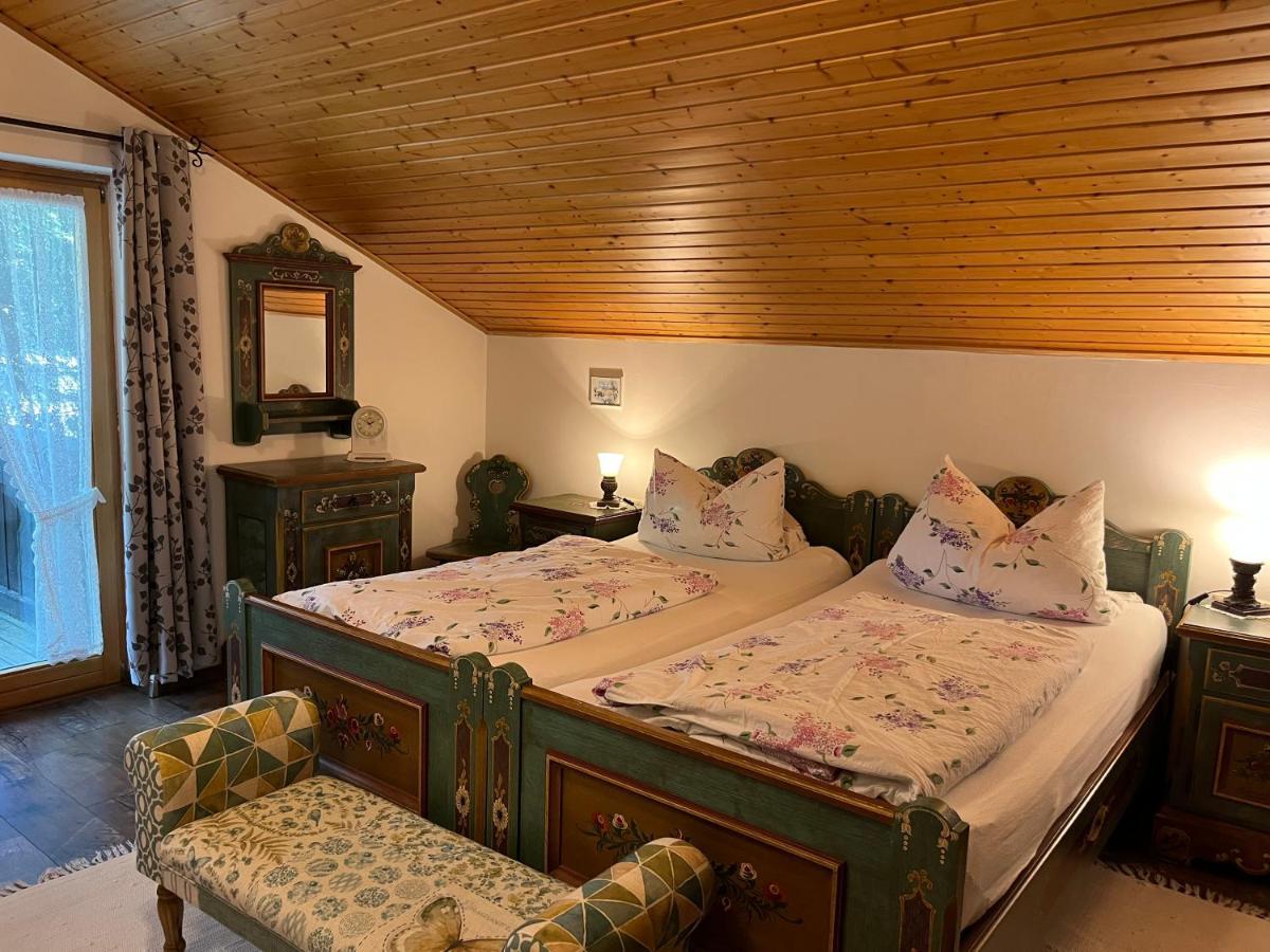 Schwarzwald - Villa Appartments Titisee Zewnętrze zdjęcie