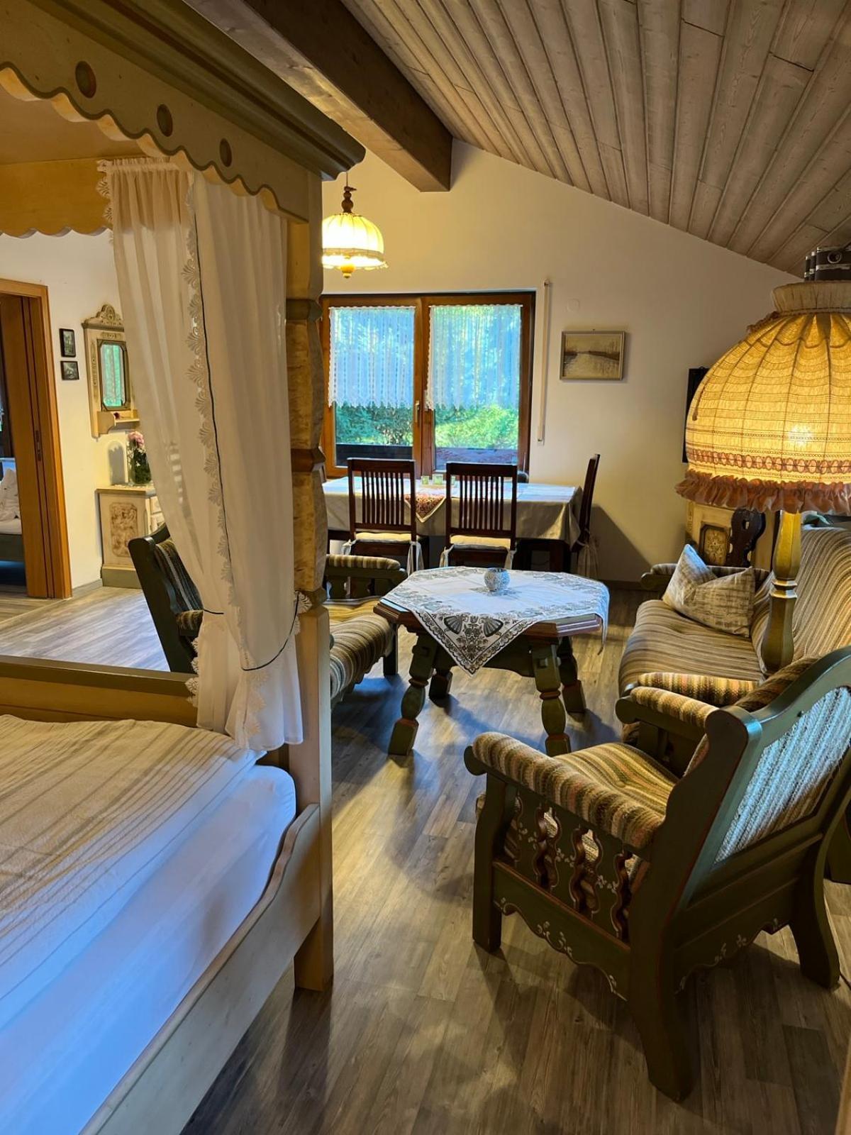 Schwarzwald - Villa Appartments Titisee Zewnętrze zdjęcie