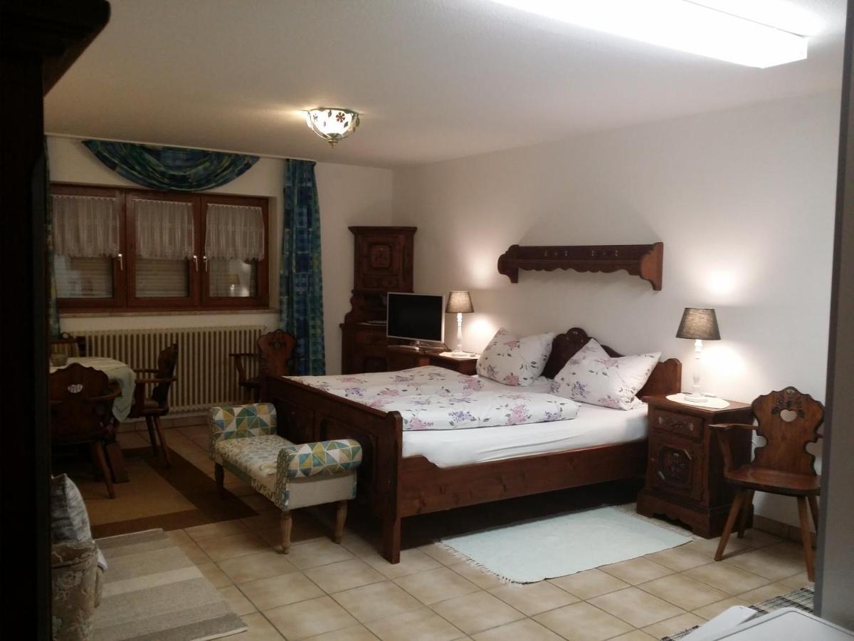 Schwarzwald - Villa Appartments Titisee Zewnętrze zdjęcie